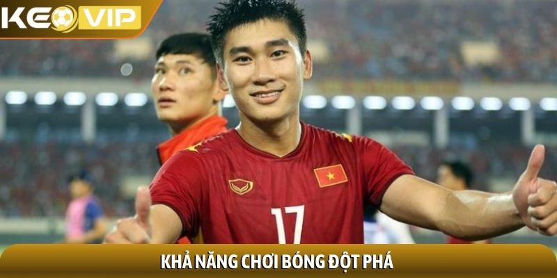 Nhâm Mạnh Dũng - Tiền đạo ghi bàn mang tính lịch sử 2 Khả năng chơi bóng đột phá